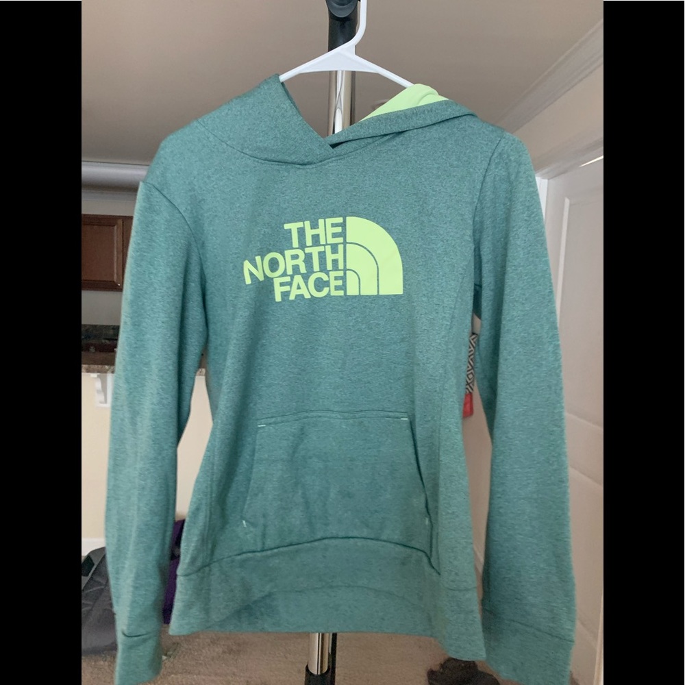 Never Worn North Face Sweatshirt